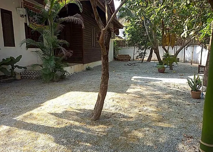 Sojourner House Hotel 3*